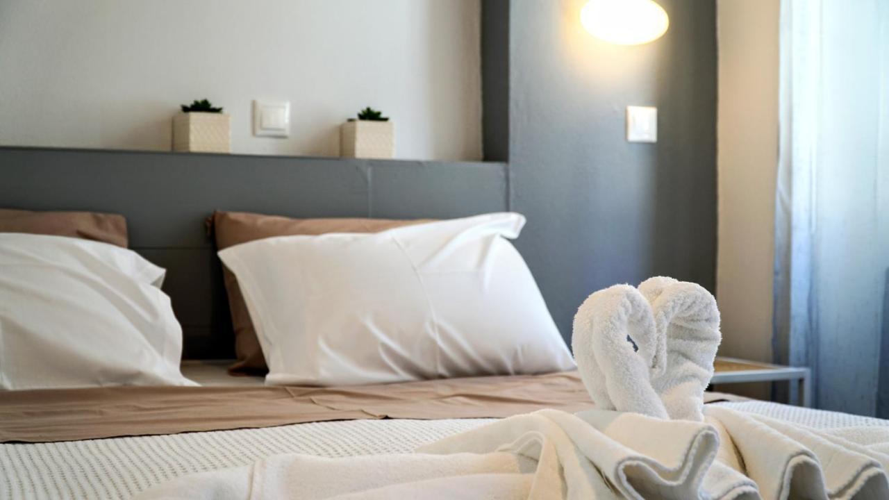 Cozy Apartments In Symi Center Екстер'єр фото