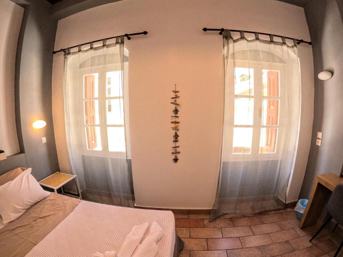 Cozy Apartments In Symi Center Екстер'єр фото
